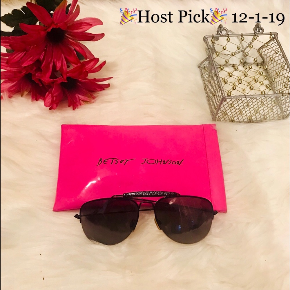 🎉host pick🎉 Betsey Johnson Blk shimmer Aviators
